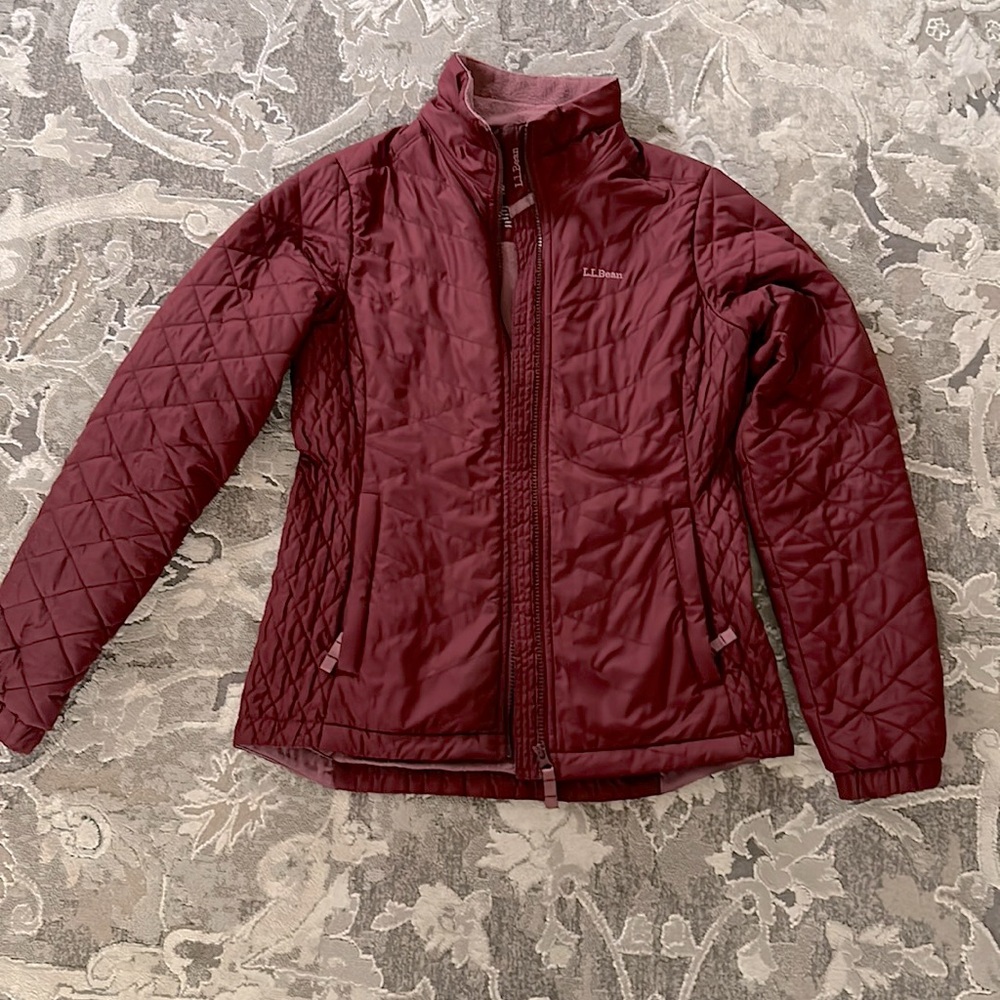 Llbean woman lite jacket